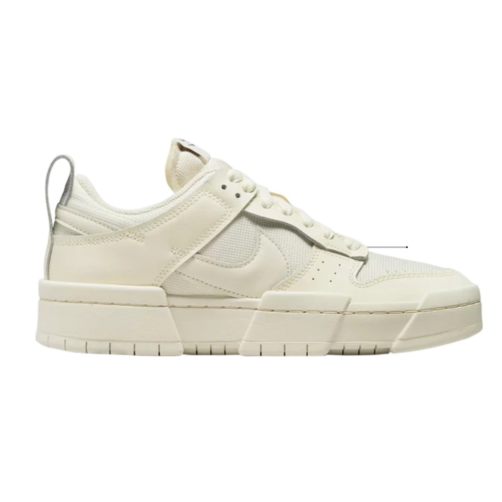NIKE Wmns Dunk Low Distrupt